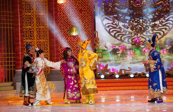 Táo quân 2014: Ngọc Hoàng cho Táo điện lực 